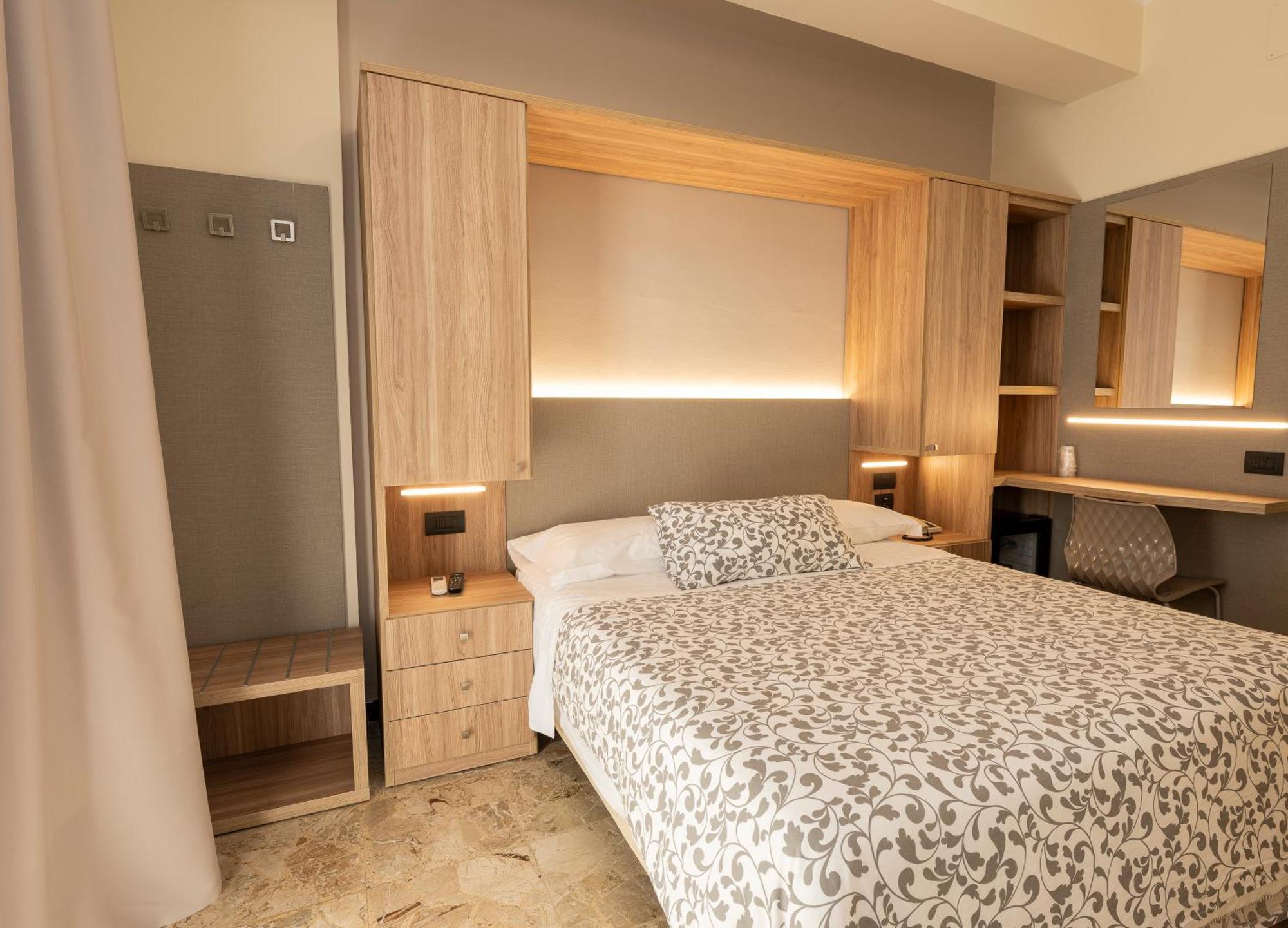 Cepagatti Hotel La Rotonda מראה חיצוני תמונה