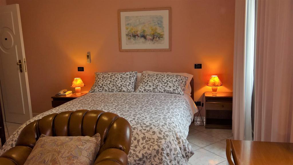 Cepagatti Hotel La Rotonda מראה חיצוני תמונה