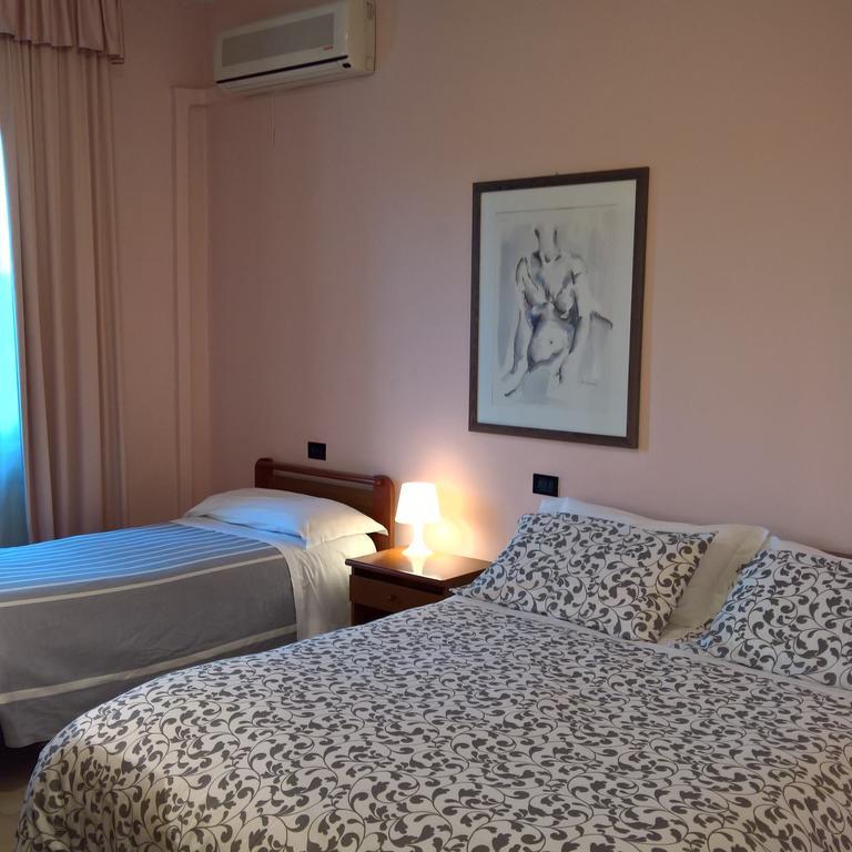 Cepagatti Hotel La Rotonda מראה חיצוני תמונה