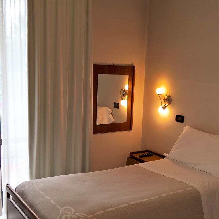 Cepagatti Hotel La Rotonda מראה חיצוני תמונה